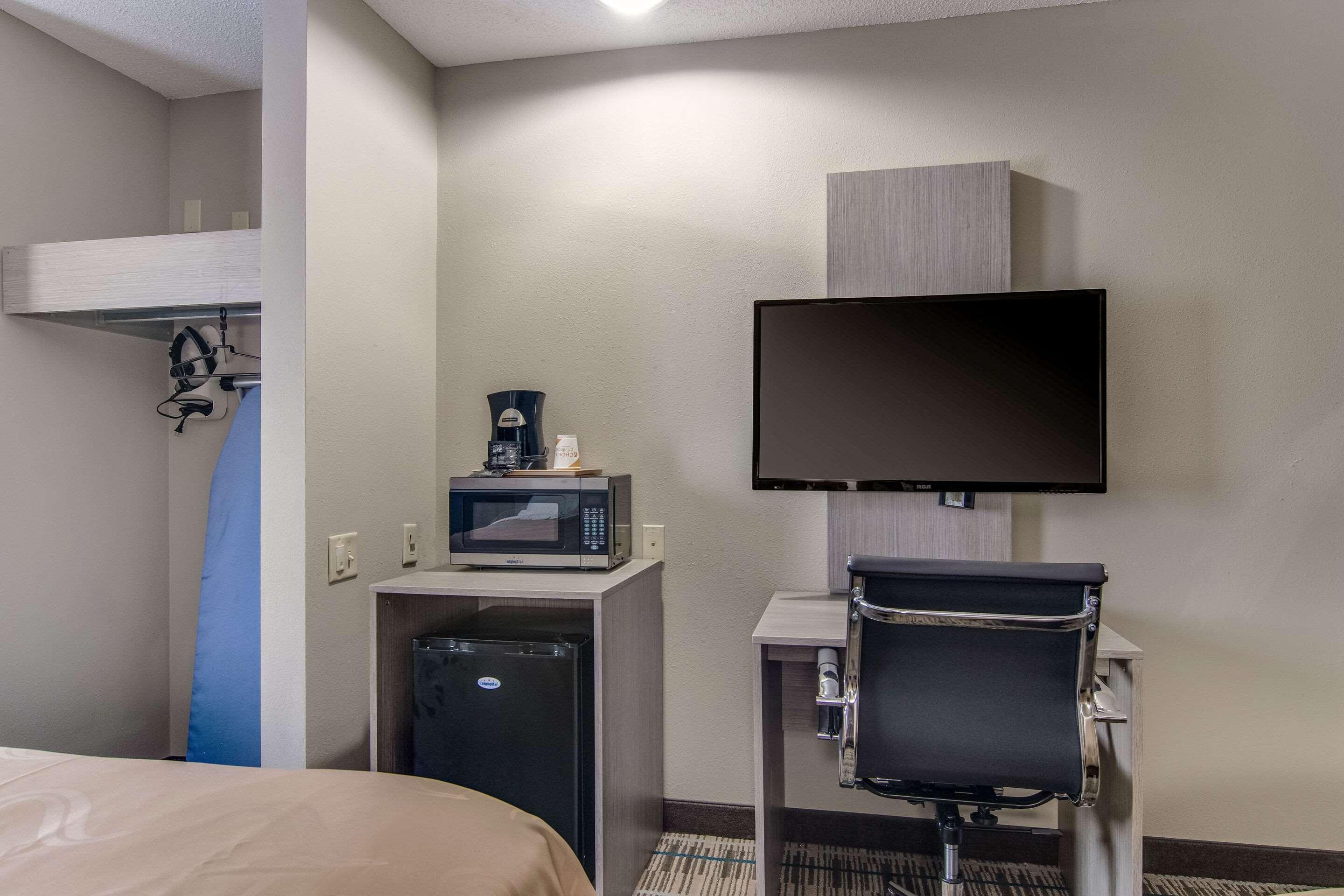Monroe Heights Grove City Bagian luar foto